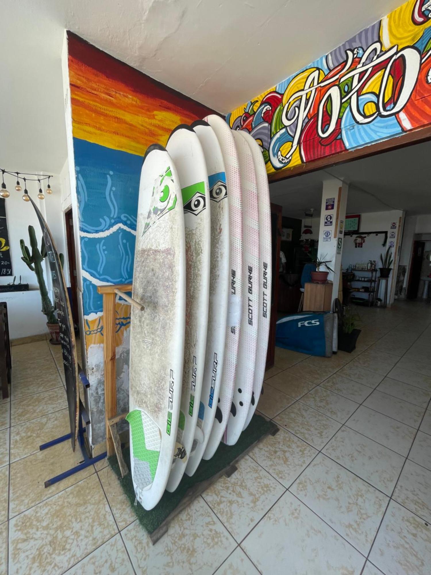 Totora Surf Hostel Huanchaco Eksteriør billede