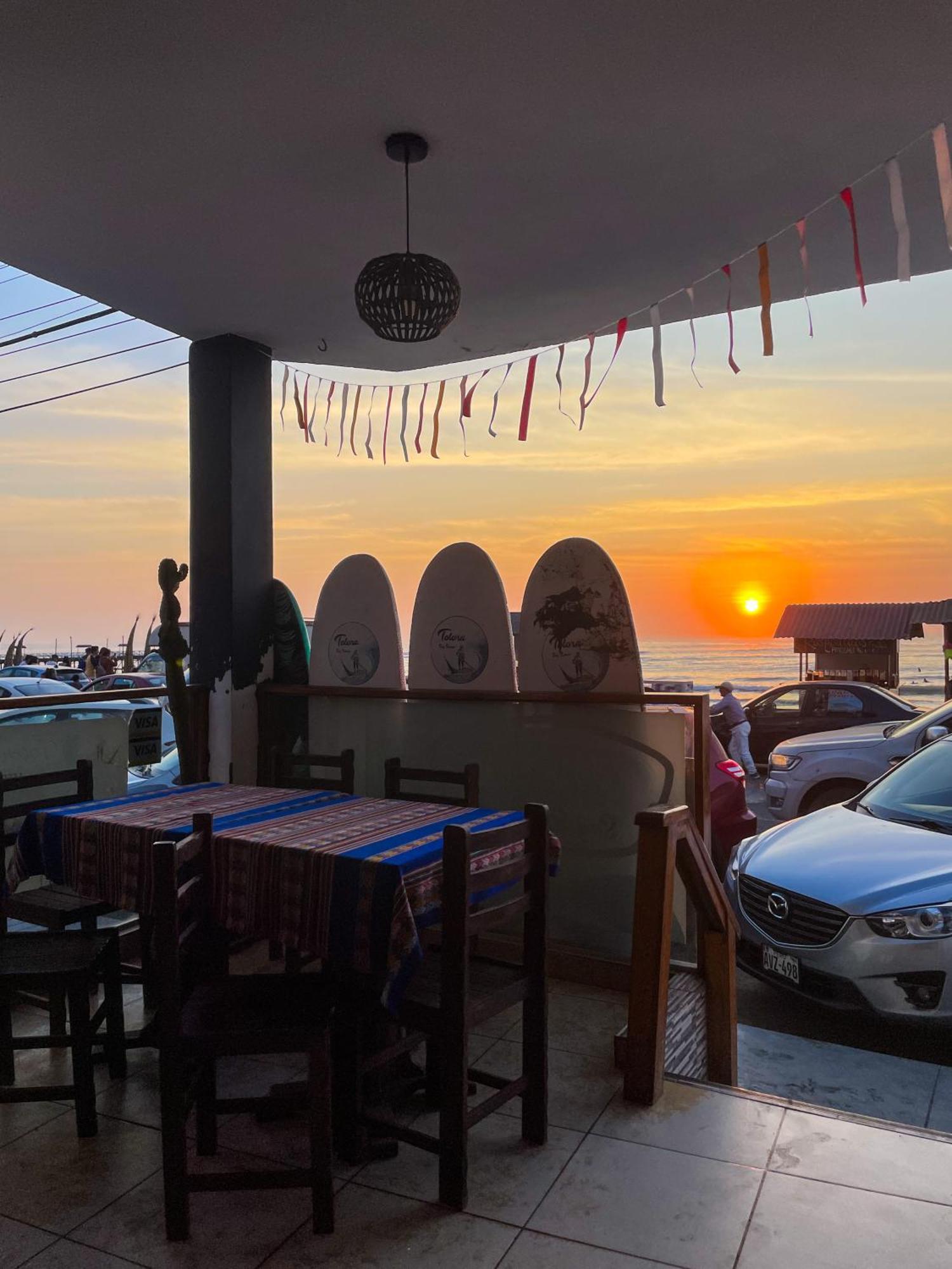 Totora Surf Hostel Huanchaco Eksteriør billede