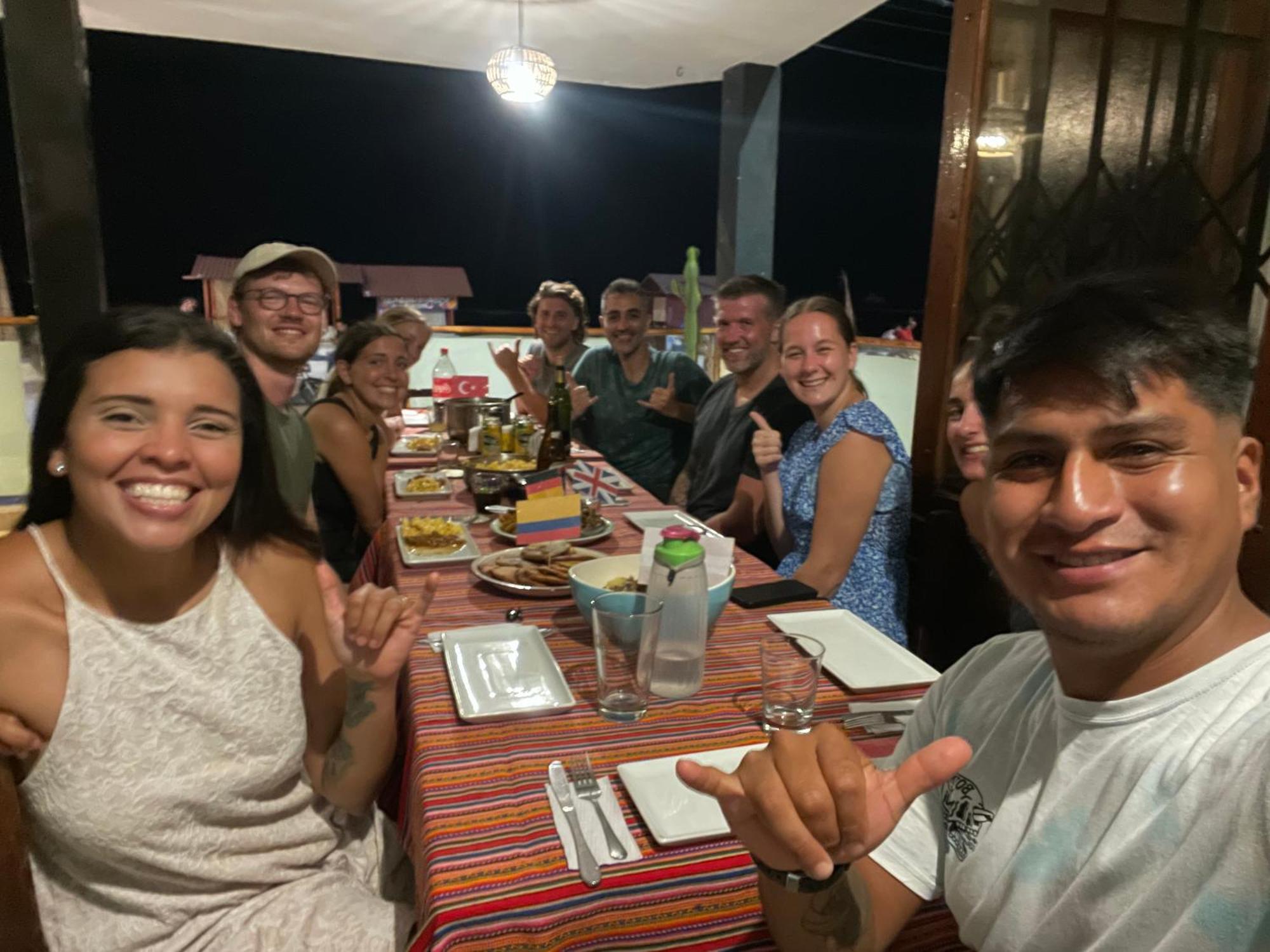 Totora Surf Hostel Huanchaco Eksteriør billede